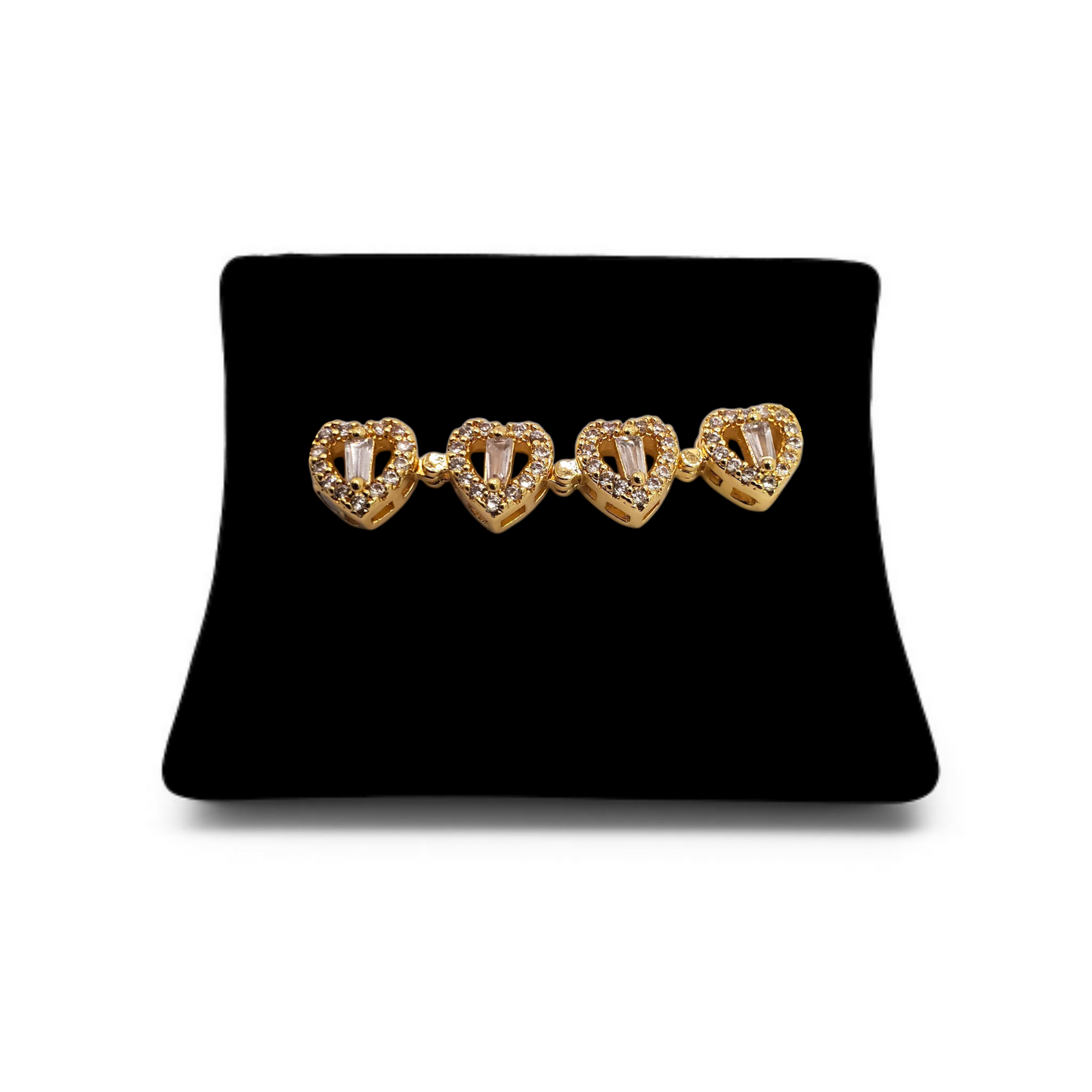 Collar “Corazones Dorados Magnéticos”
