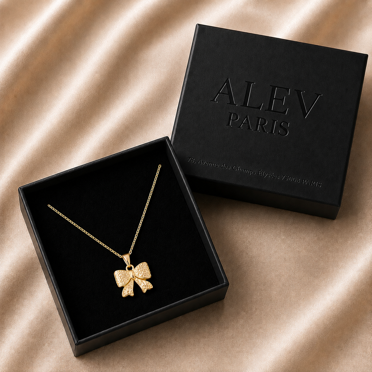 Collar “Nudo de amor”